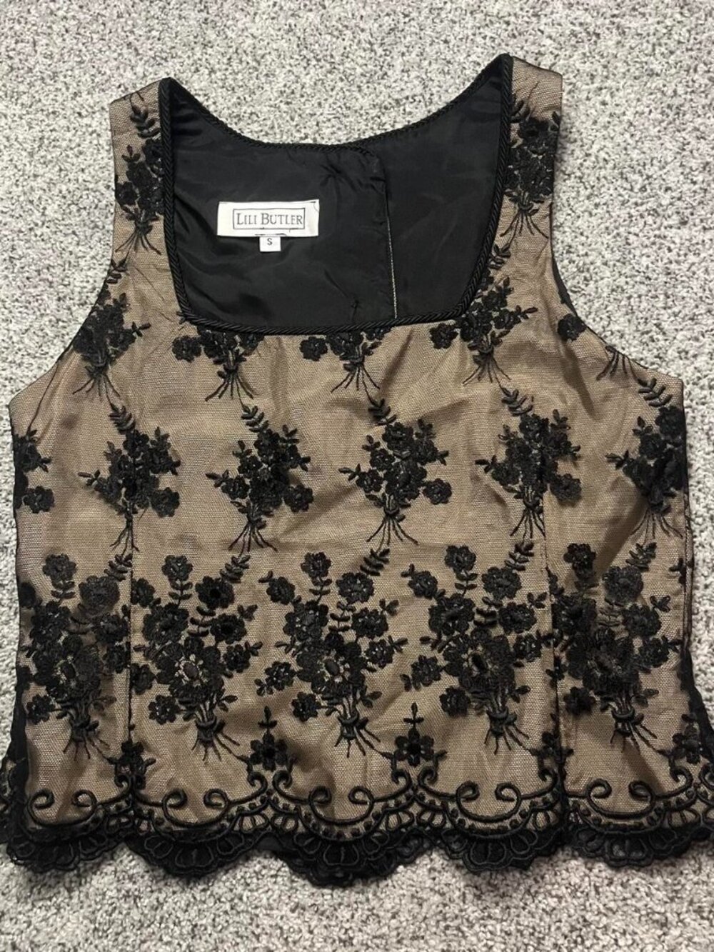 Vintage Lili Butler top